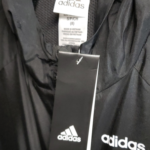Adidas Boys rain lightweight jacket - Picture 8 of 8